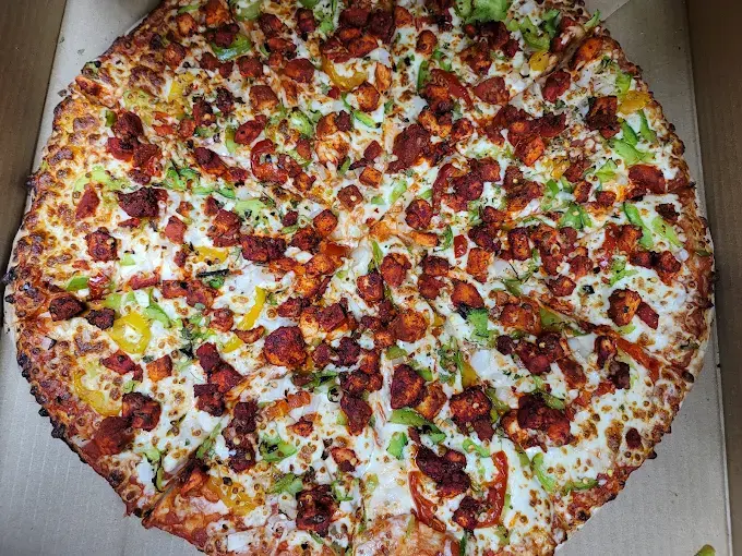 Crispy halal fried chicken at ClubHouse Pizza & Chicken Winnipeg